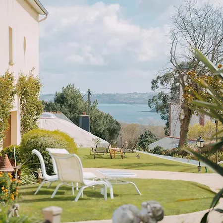 호텔 Les Agapanthes-logis 3*