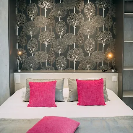 호텔 Les Agapanthes-logis 3*